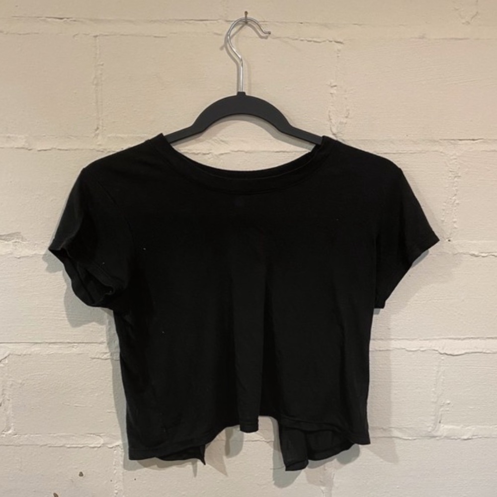 Black crop top